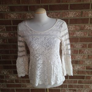 Gimmicks by BKE white lace sheer top size small